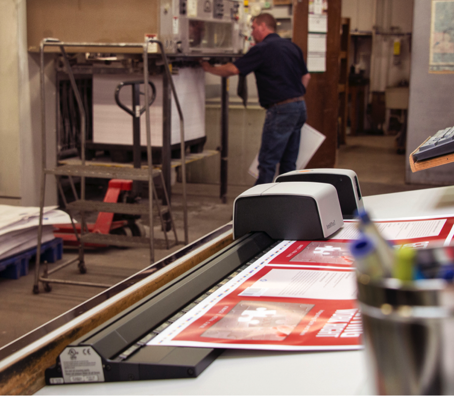 IntelliTrax2 is an automated, non-contact scanning system that makes it easy for busy pressrooms to measure color bars and press sheets without the risk of human error, ideal for high-end, high-speed commercial printing and converting operations. 