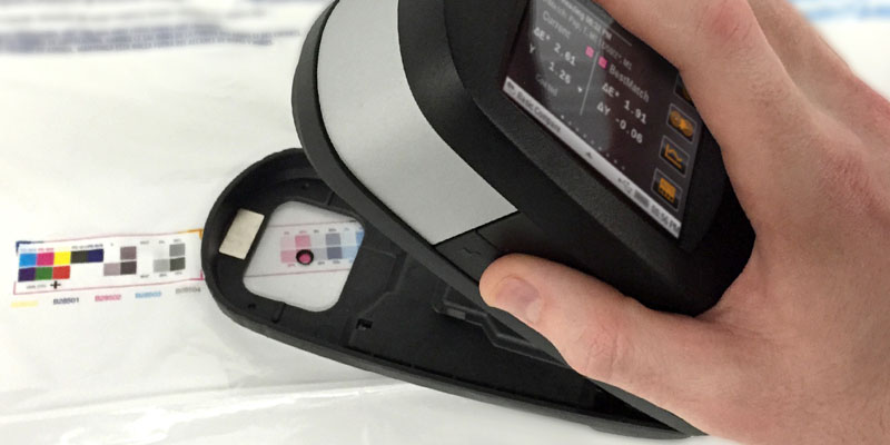 How To Measure Color On Flexible Packaging and Film | X-Rite Whitepaper