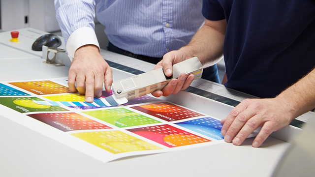 Successful Color Management of Papers with Optical Brighteners